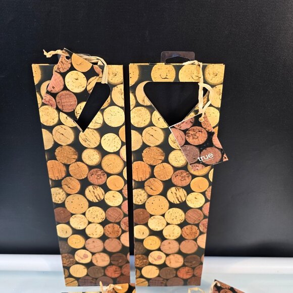 4 Wine Gift Bags Cakewalk Bottle Corks Pattern Fits Single Bottle - Picture 2 of 4